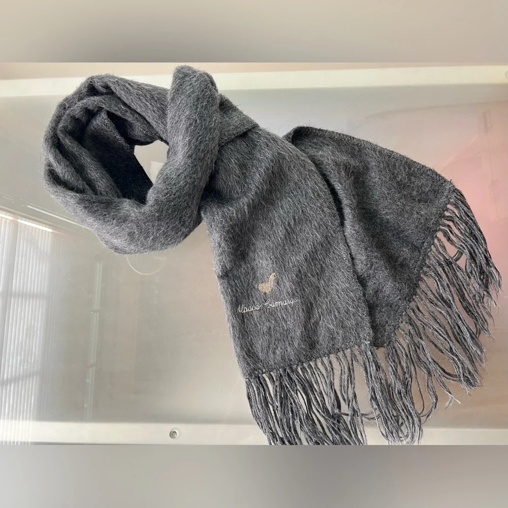 🦙🇵🇪 Long Dark Gray 100% Alpaca Peruvian Scarf with Fringe by Alpaca Camargo